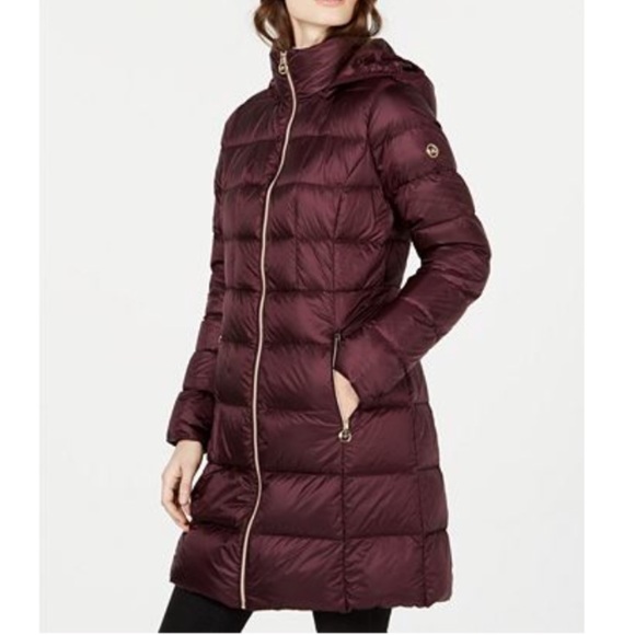 SOLD🎈New! MICHAEL KORS Wine Puffer Coat - Picture 2 of 5